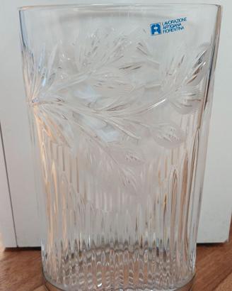 Vaso di cristallo con base argento
