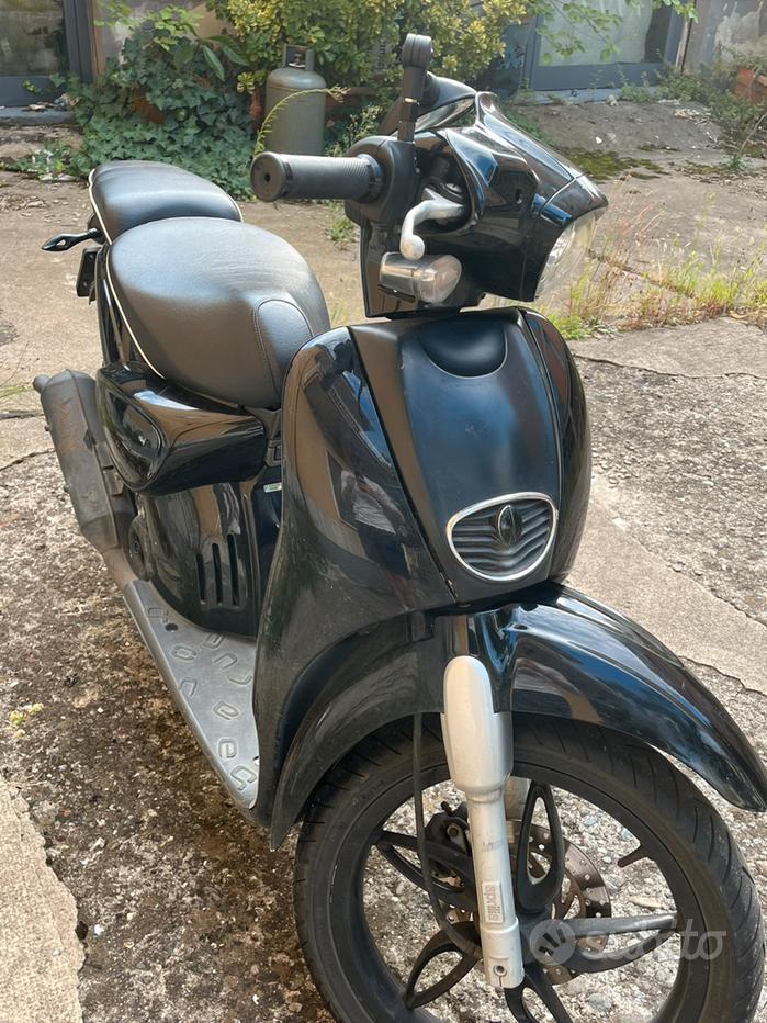 Scarabeo 50 2t Nero Opaco Scarabeo Aprilia Carene Scarabeo 50 2t