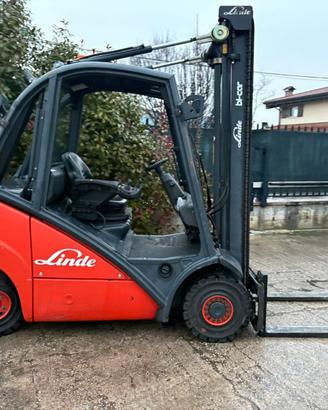 S107 Carrello elevatore Linde H20