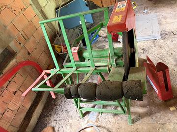Trattore yanmar ke-160
