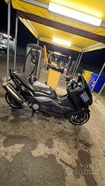 Tmax 530 del 2012