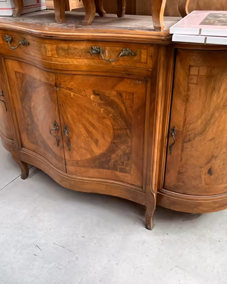 Credenza intarsiata