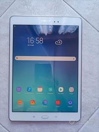 Samsung Galaxy Tab A 9.7 SM-T550 Wi-Fi 16GB