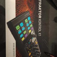 TRAKTOR KONTROL X1