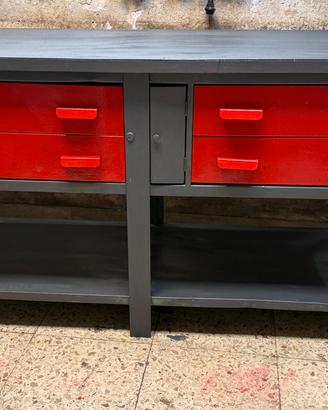 Banco da lavoro, con morsa e smerigliatrice