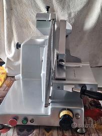 Affettatrice ARSA professionale