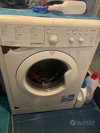 Lavatrice indesit