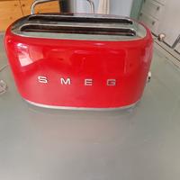 tostapane smeg doppia fetta in design rosso