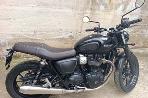 Triumph street twin 900