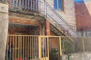 Villa  bifamiliare