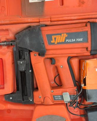 SPIT PULSA 700E – Chiodatrice a gas professionale