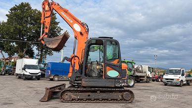 Doosan DX80R - Escavatore cingolato usato - 2008