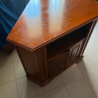 mobile d’angolo in legno