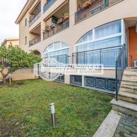 Appartamento con giardino, ingresso indipendente e