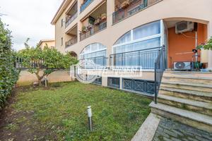 Appartamento con giardino, ingresso indipendente e