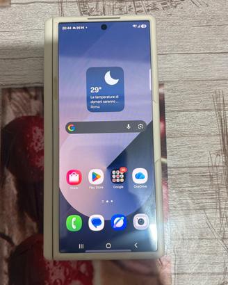 Samsung Z Fold 6