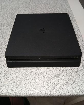 vend0 PlayStation 4 slim da 1TB 1000gb