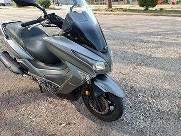 X-Town 300i kymco 