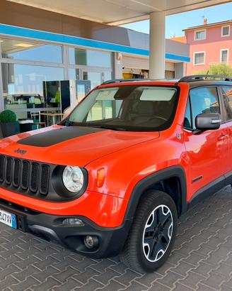 Jeep Renegade Trailhawk AUTOMATICA 4X4