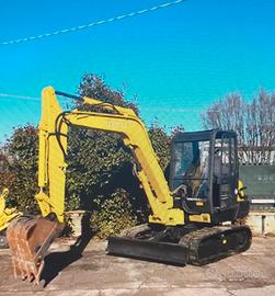 E212 - Escavatore 50 q Yanmar B50