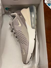 Nike 270 indossate best sale