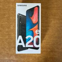 Samsung a20e