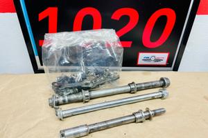 PERNI RUOTA E FORCELLONE DOMINATOR HONDA NX 650 DA