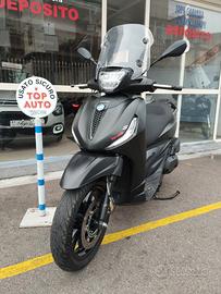 Piaggio Beverly 400 - 2024