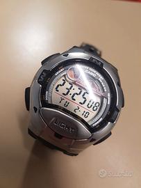 Orologio CASIO W-753 maree e fasi lunari