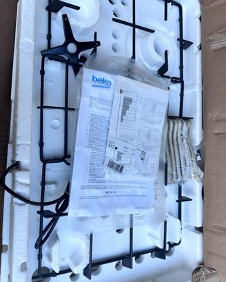 Piano cottura a gas, cinque fuochi