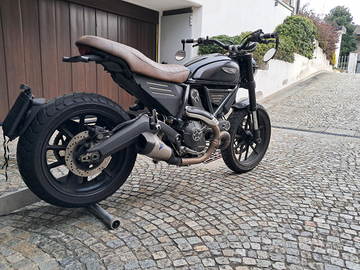 Ducati scrambler full throttle 800