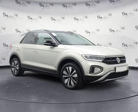 Volkswagen T-Roc 1.5 TSI ACT MOVE Navi teleca...