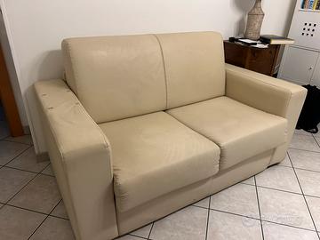 Divano due posti