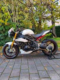 Triumph Speed Triple 1050R