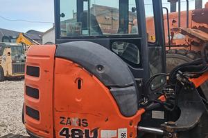 miniescavatore usato hitachi zx 48u