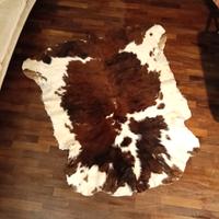 tappeto in vera pelle di Cavallino