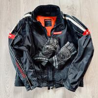 Giacca e guanti da moto