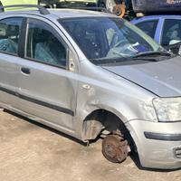 Fiat Panda 5 porte solo per ricambi
