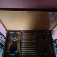 cucina a gas 4 fuochi