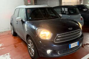 Mini cooper countrymen