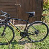 Bicicletta Trek Domane Al 2 Disc 2023 taglia M