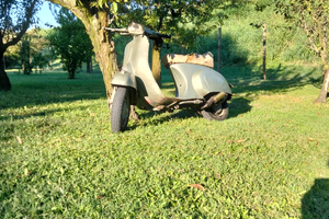 Vespa 50 special