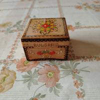 porta oggetti Bulgaria in legno a mano