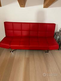 Divanetto rosso da arredamento
