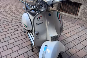 Vespa PX 150 Edizione Speciale
