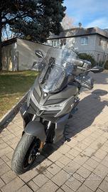 Voge SR4 Max  Settembre 2025 + Accessori
