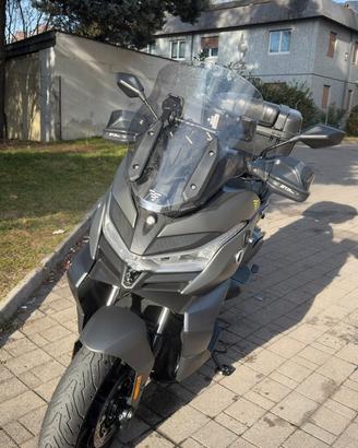 Voge SR4 Max  Settembre 2025 + Accessori