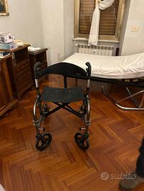 Sedia a rotelle pieghevole