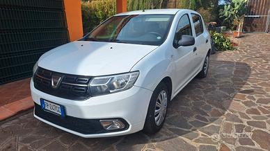 DACIA SANDERO 1.0 GPL  PIENO CON 14 EURO!