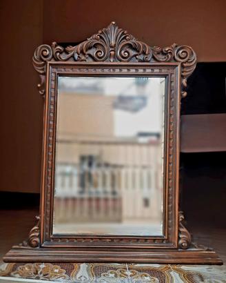 Specchiera antica in legno intagliato – 120x100 cm